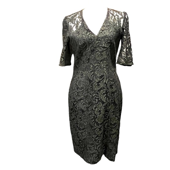 BURBERRY LACE SHORT SLEEVE DRESS GREEN COLOR SIZE 4